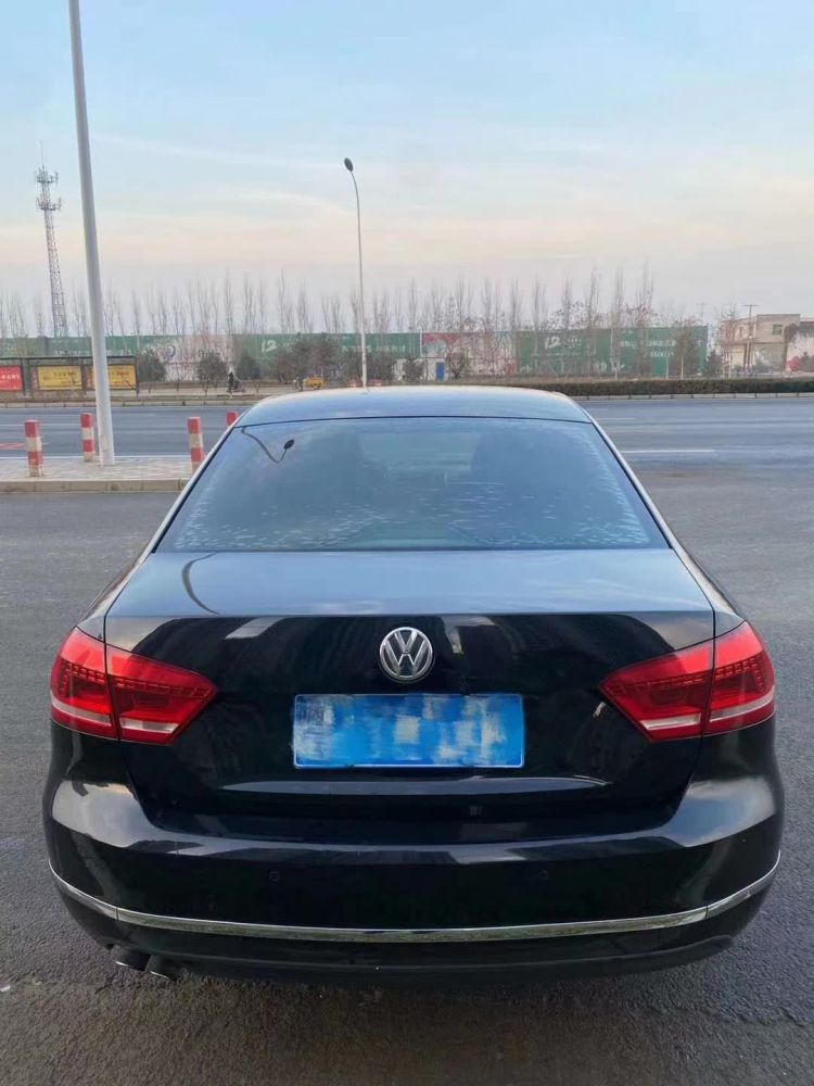 大众帕萨特passat2013款帕萨特18tdsg双离合至尊版