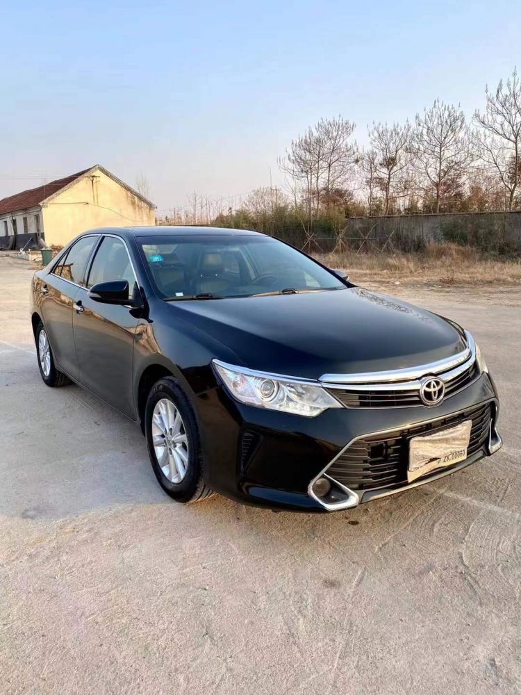 丰田凯美瑞2016款凯美瑞20g十周年纪念领先版