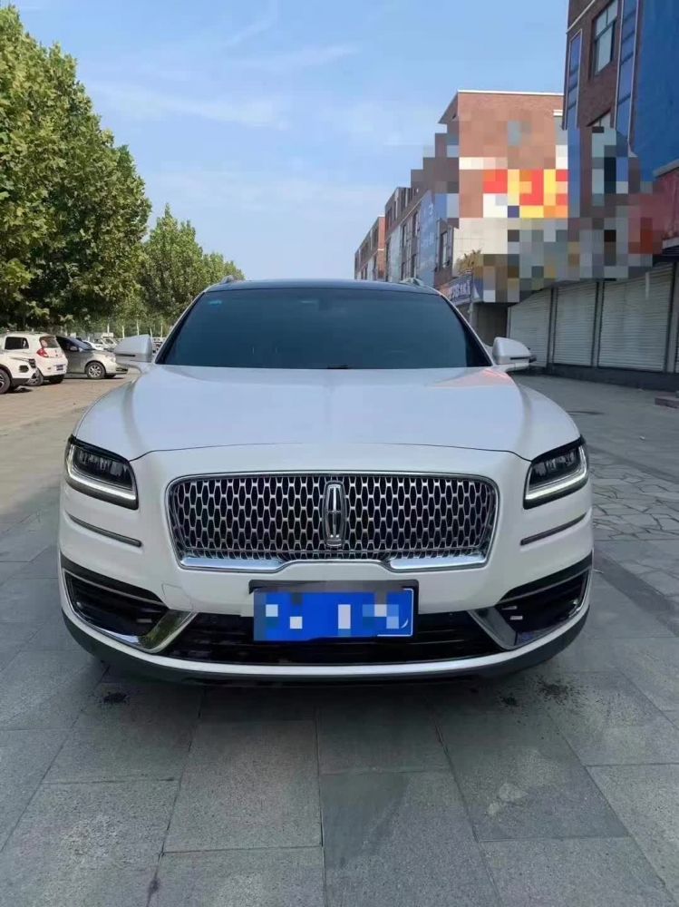 林肯 航海家(进口) 2019款 航海家(进口) 2.0T 两驱尊享版 国VI