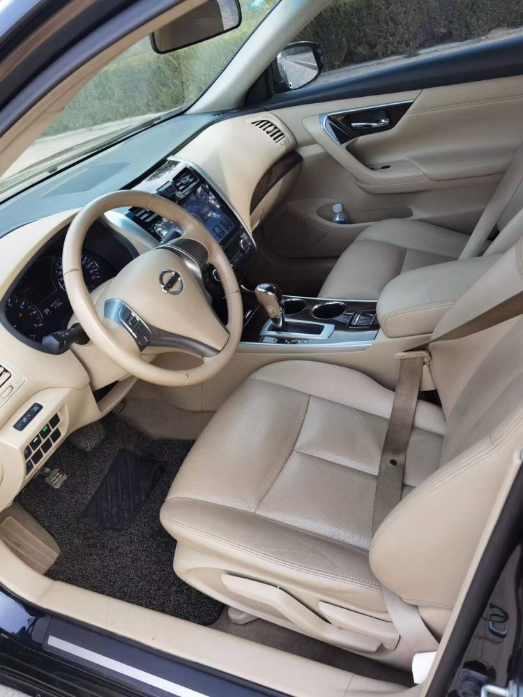 16年日产天籁20高配