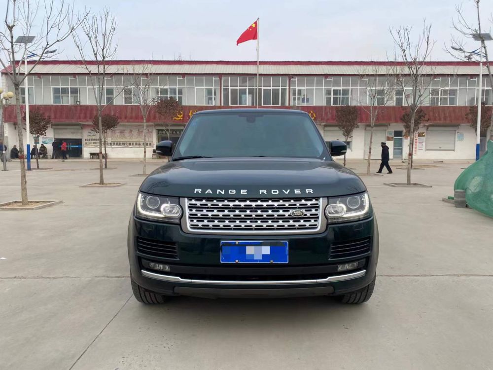 路虎 揽胜(进口) 2015款 揽胜(进口) 3.0T V6 HSE 汽油 欧规行政型