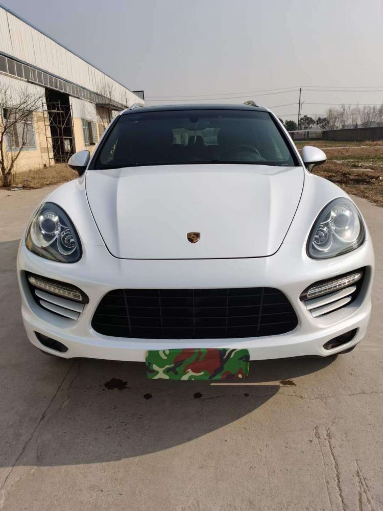 保时捷Cayenne(进口) 2013款 保时捷Cayenne(进口) Turbo S 手自一体 4