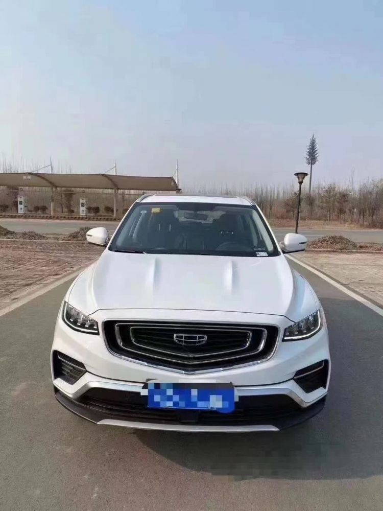 吉利 博越 2020款 博越 1.8TD DCT两驱智雅型
