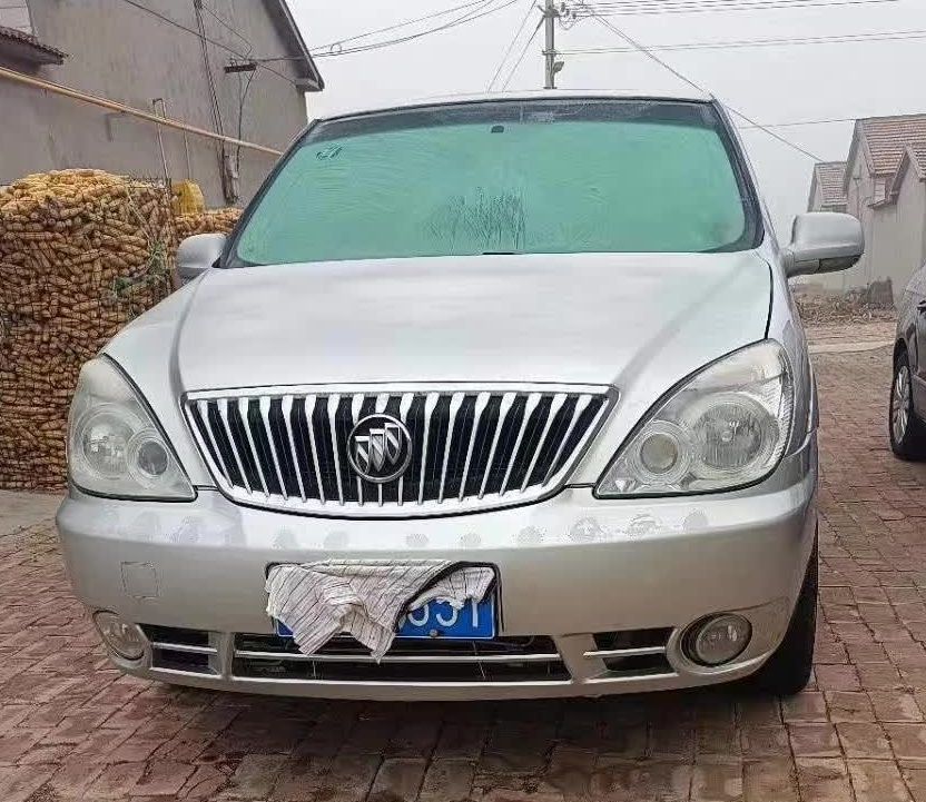 别克 GL8 2014款 别克GL8 2.4L 行政版
