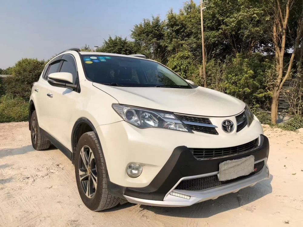 豐田 rav4榮放 2015款 rav4榮放 2.0l cvt四驅風尚版