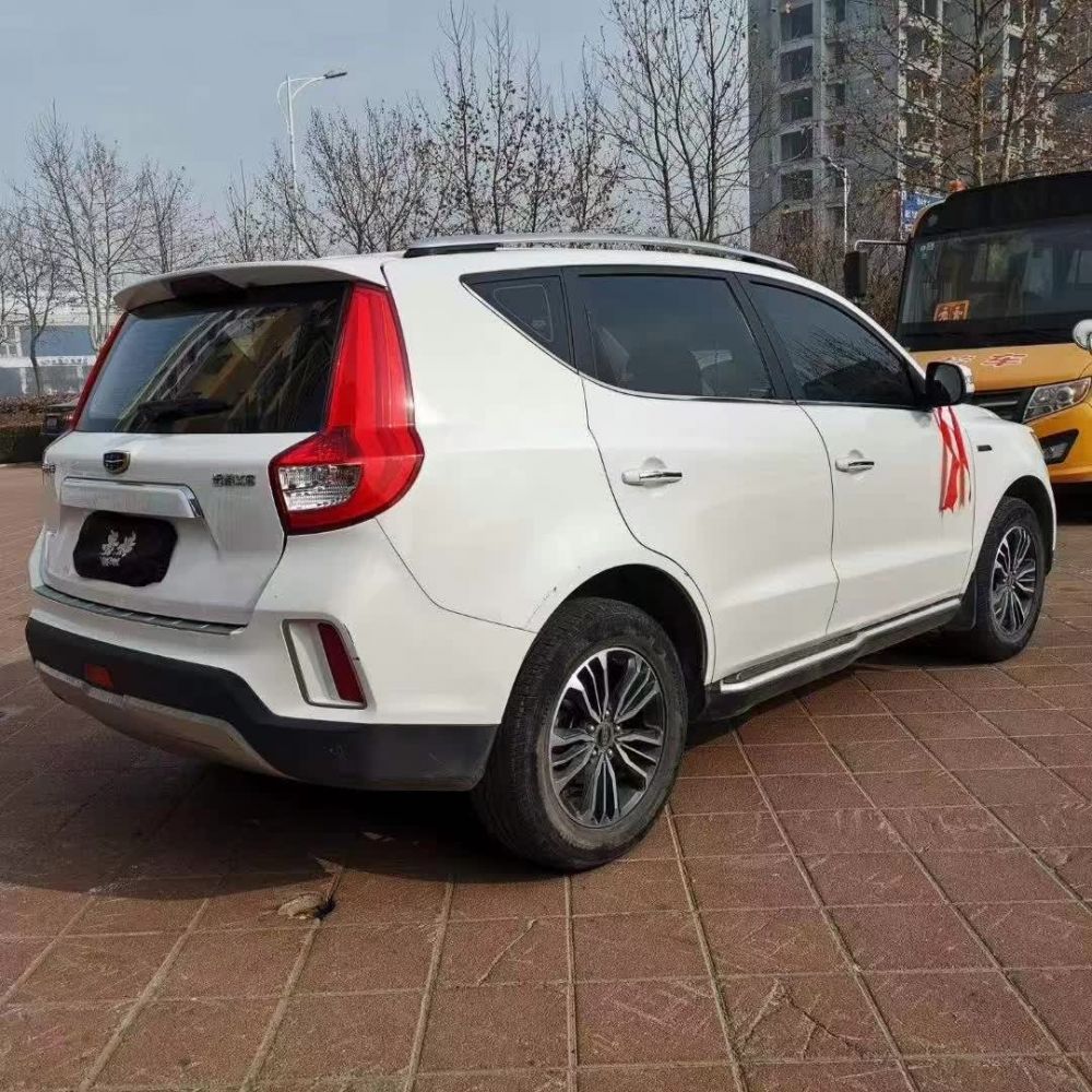 吉利远景x6远景suv2018款远景x614tcvt4g互联豪华型