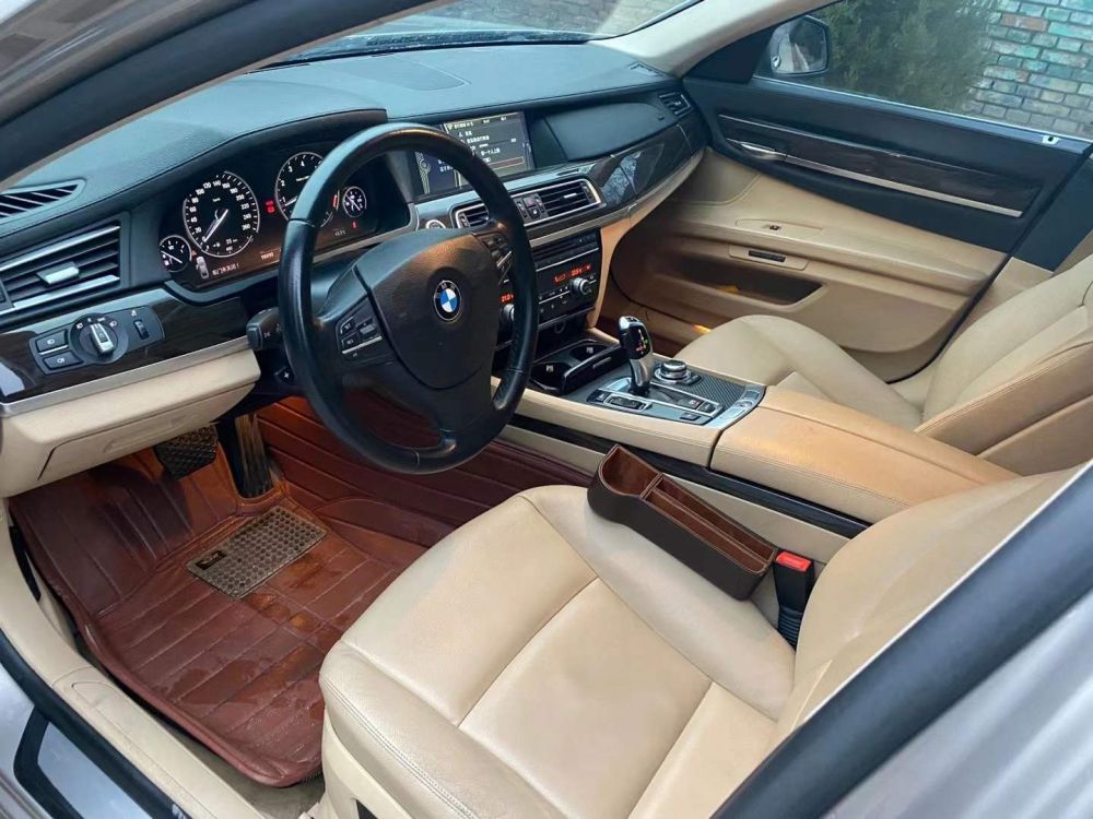 实拍照片债权转让,终端首选,客户回头11年宝马730li,3.