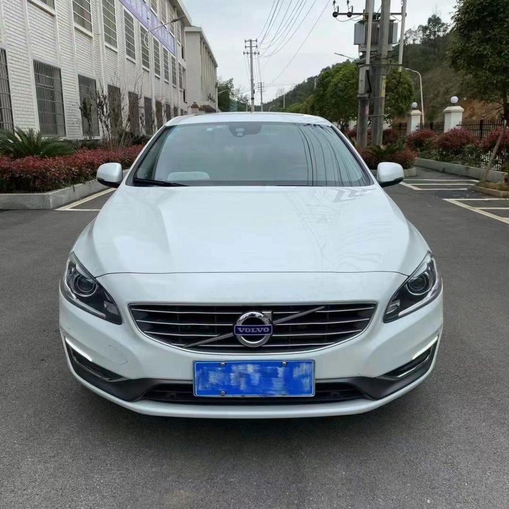 沃尔沃S60(进口) 2017款 沃尔沃S60(进口) 2.0T Polestar
