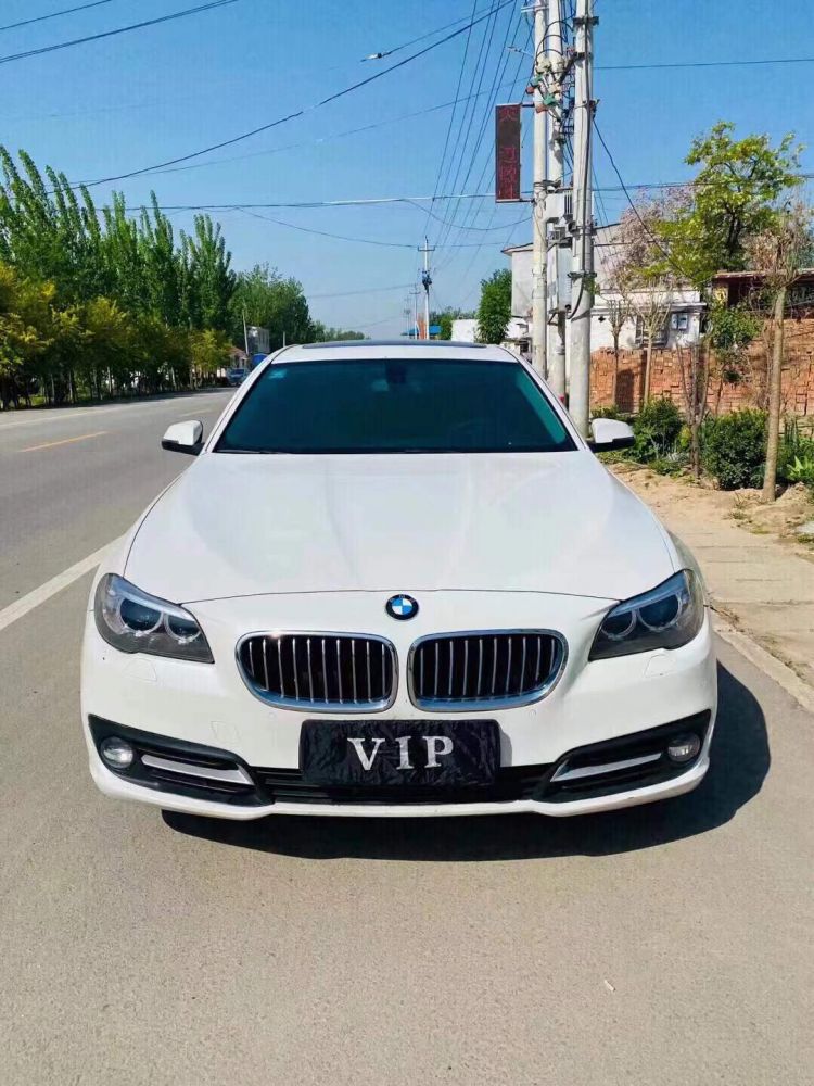 17年宝马525Li 2.0T豪华宝马5系