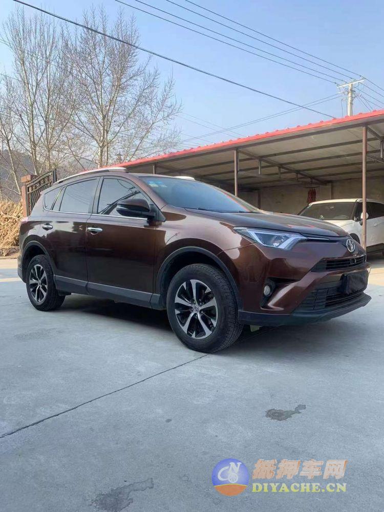 17年丰田荣放20自动档高配丰田rav4荣放2018款rav4荣放20lcvt两驱风尚