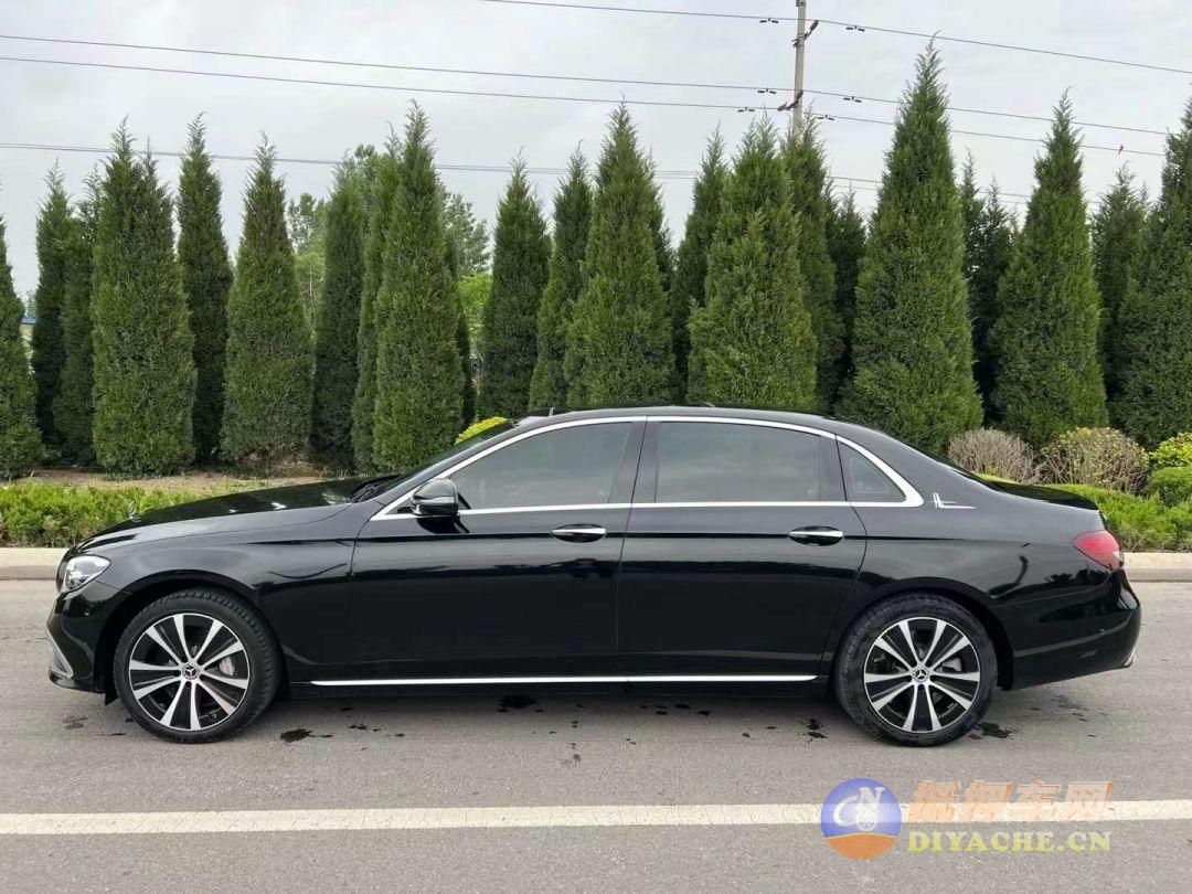 奔驰E级新能源 2021款 奔驰E级新能源 E 350 e L 插电式混合动力运动轿车