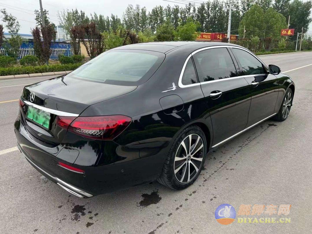 奔驰E级新能源 2021款 奔驰E级新能源 E 350 e L 插电式混合动力运动轿车