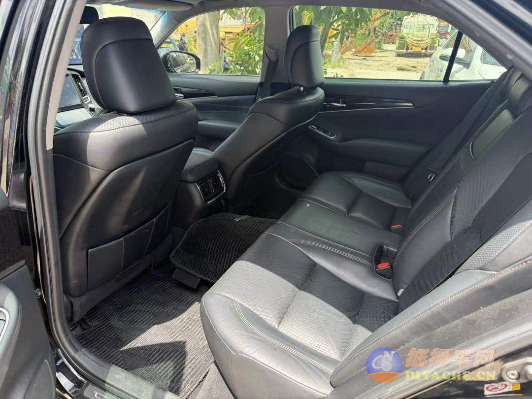 18年改款丰田金标皇冠2.0T精英版丰田 皇冠