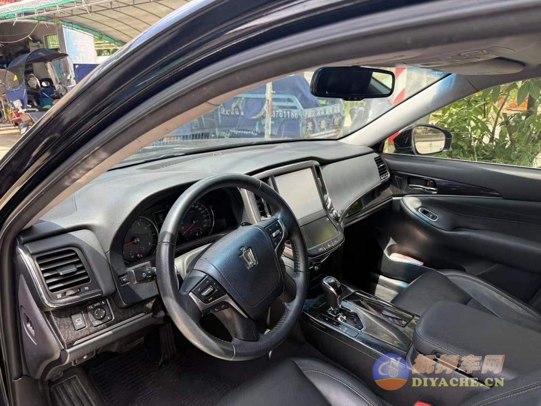 18年改款丰田金标皇冠2.0T精英版丰田 皇冠