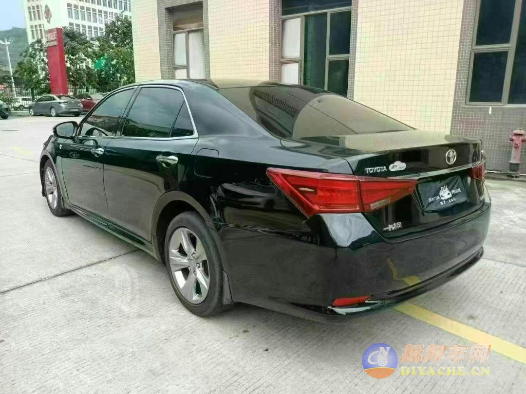 18年丰田皇冠2.0T时尚版丰田 皇冠