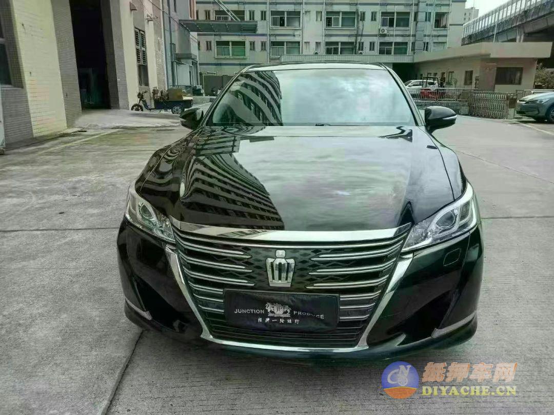 18年丰田皇冠2.0T时尚版丰田 皇冠