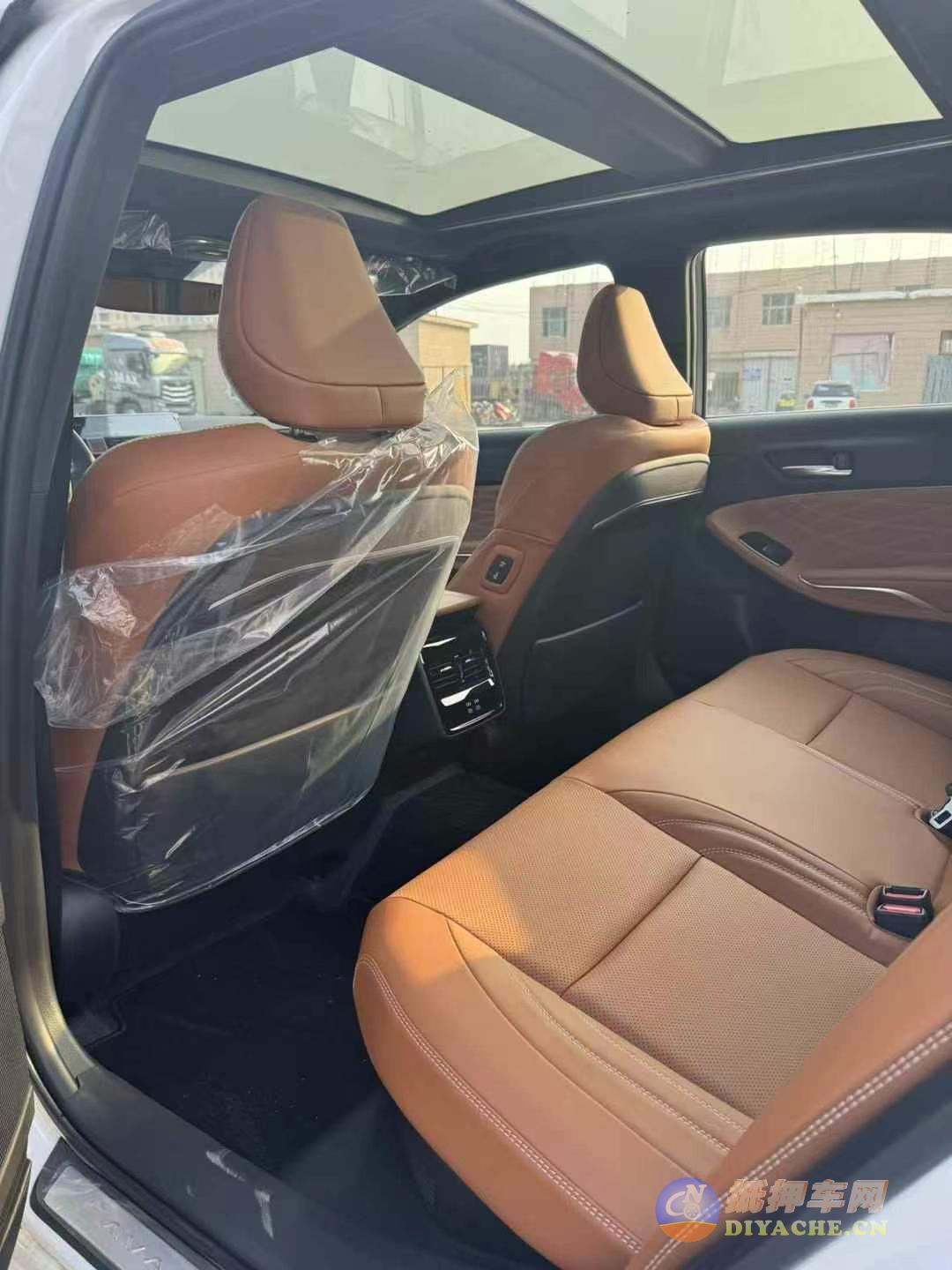 25年24年12月份出厂 丰田亚洲龙，2.5L混动双擎丰田 亚洲龙