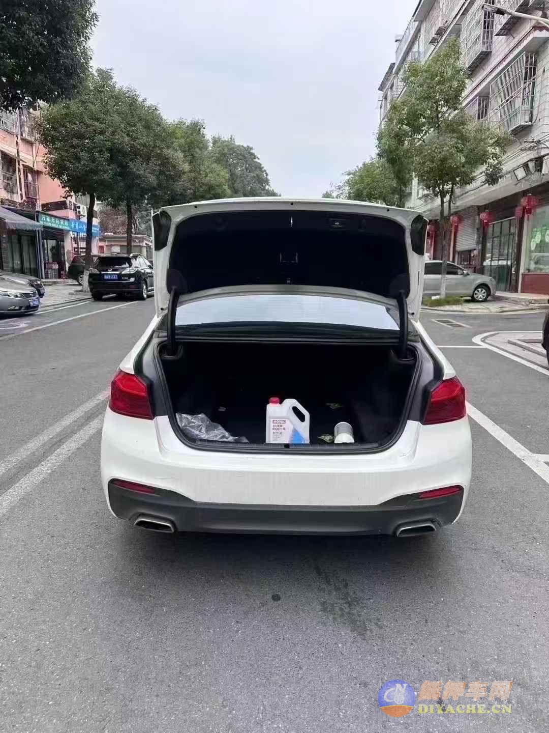 19年19款宝马525LiM豪华运动 2.0T顶配宝马5系