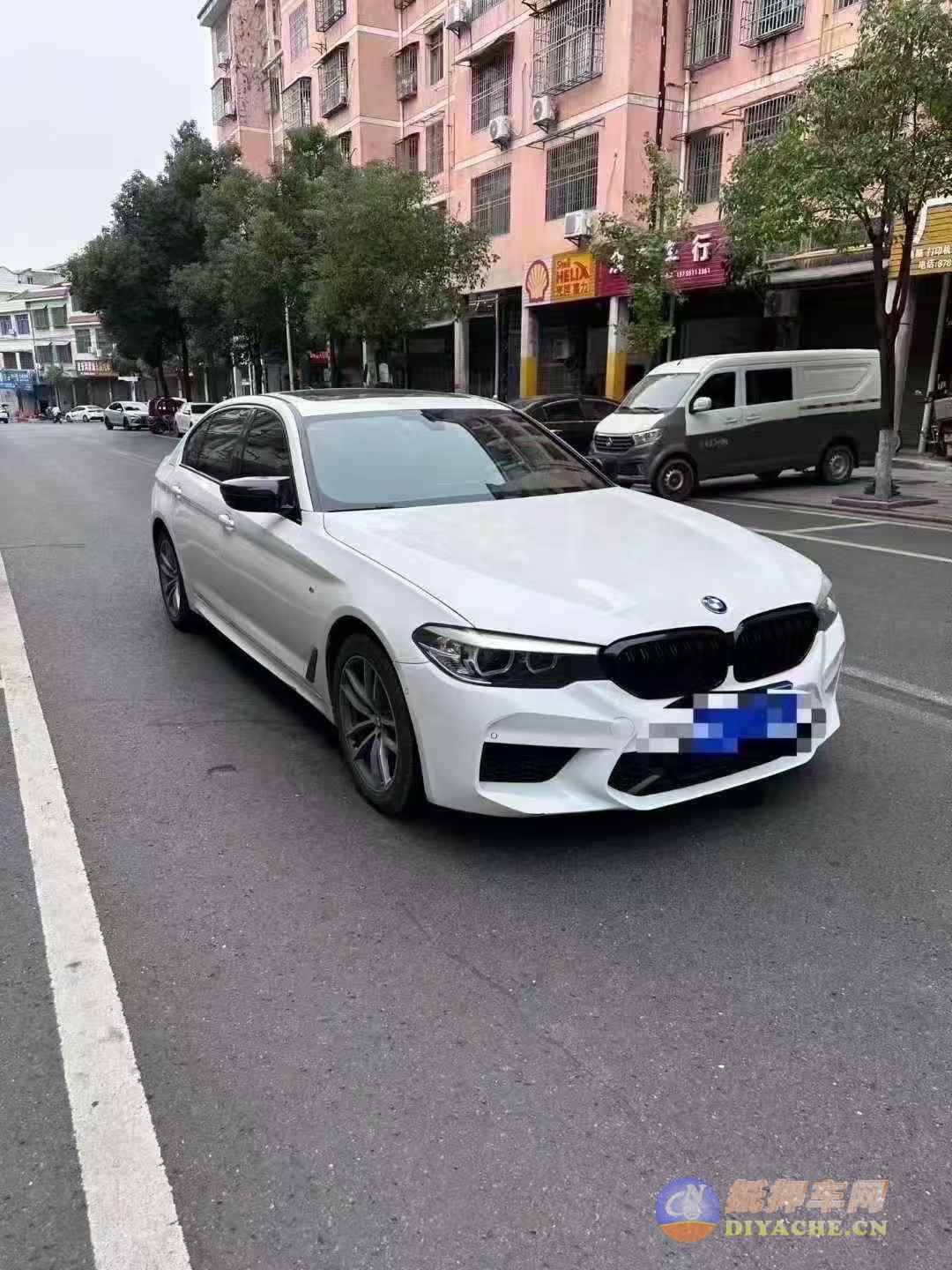 19年19款宝马525LiM豪华运动 2.0T顶配宝马5系