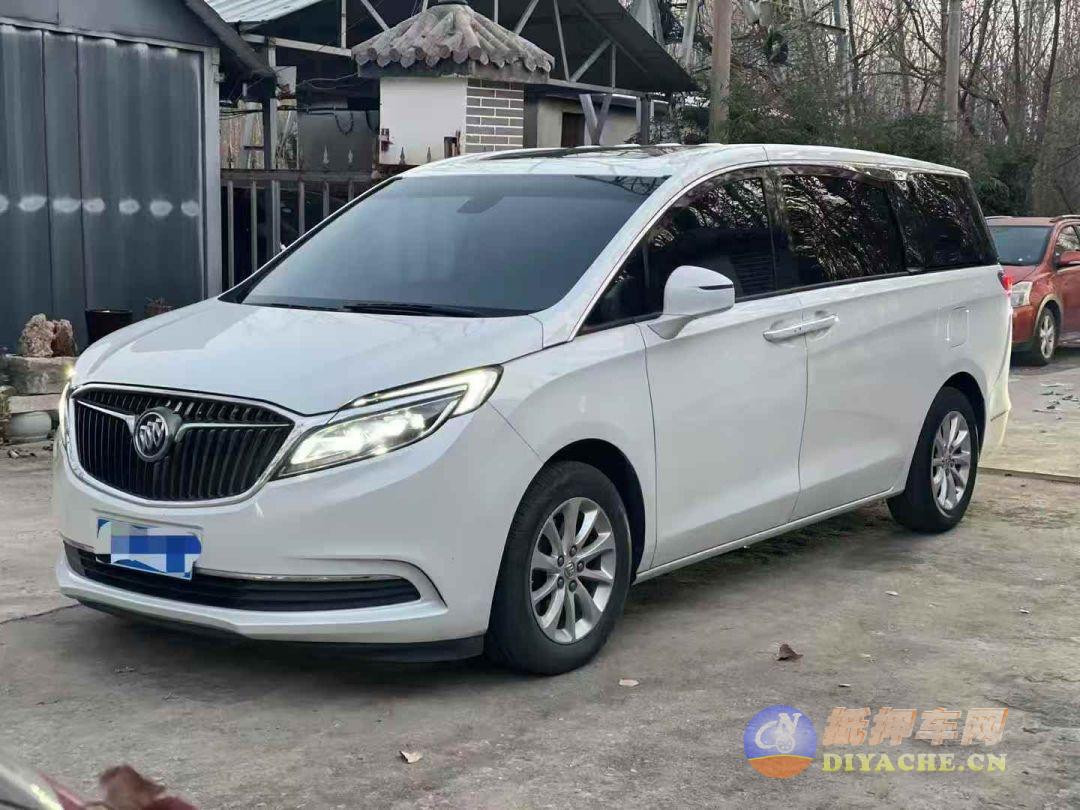 17年别克GL8高配，2.0T高配别克GL8