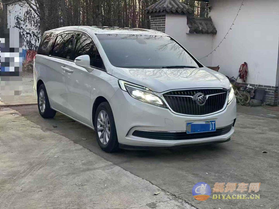 17年别克GL8高配，2.0T高配别克GL8