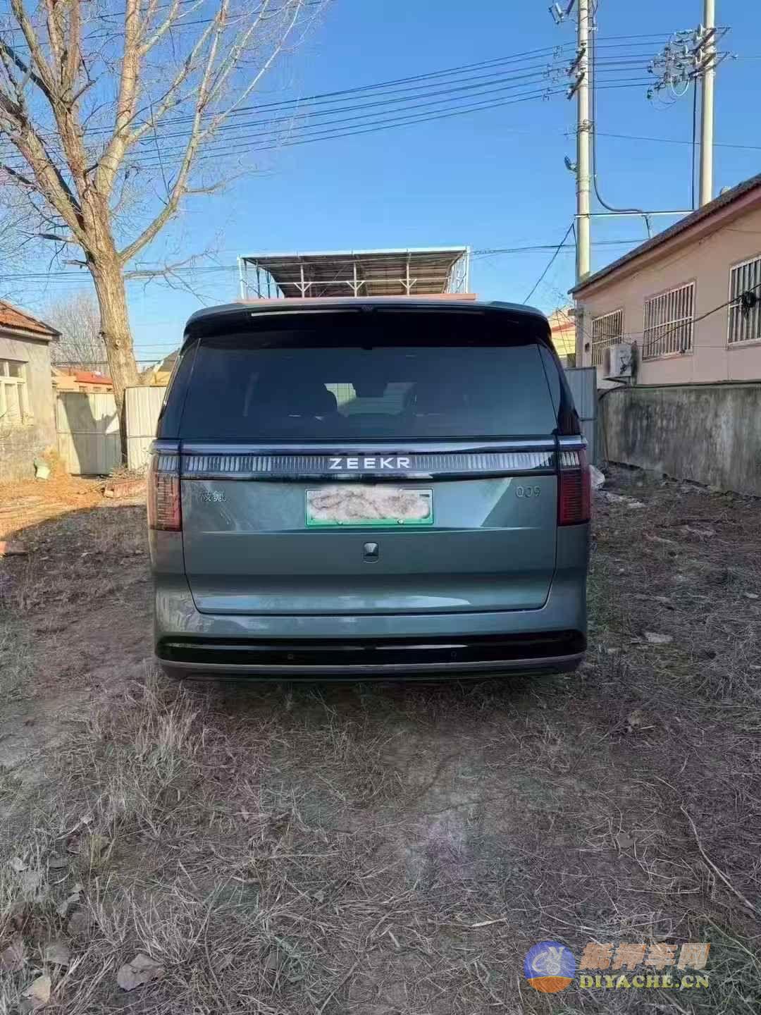 24年极氪009，七座过道版四驱，续航702极氪 ZEEKR 009