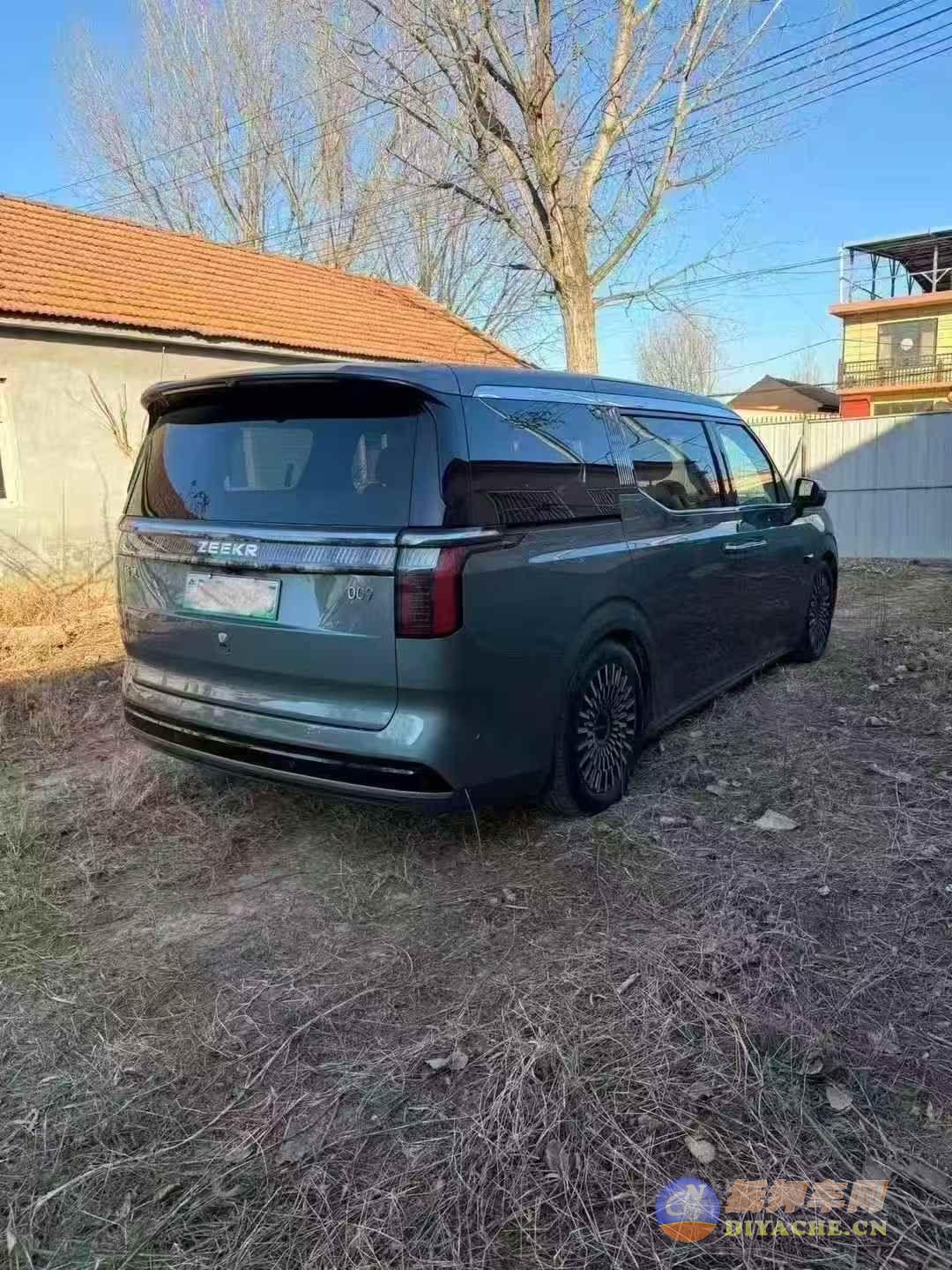 24年极氪009，七座过道版四驱，续航702极氪 ZEEKR 009