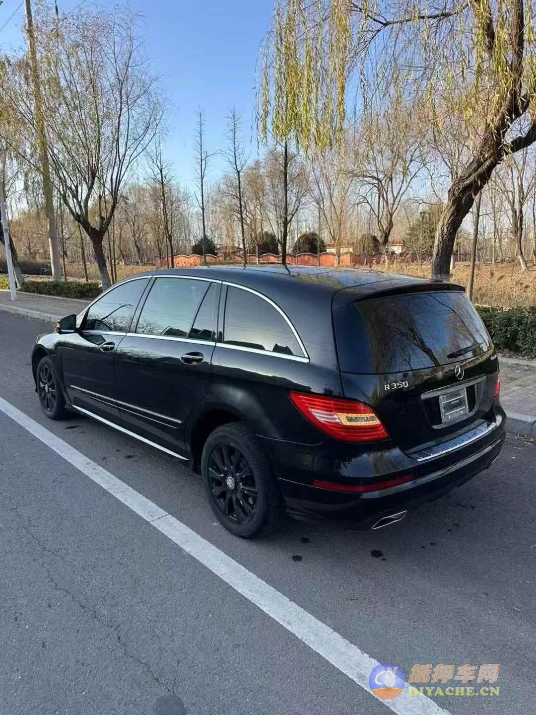 14年奔驰R350，豪华六座商务奔驰R级(进口)