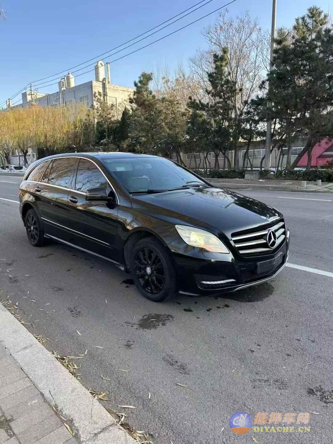14年奔驰R350，豪华六座商务奔驰R级(进口)