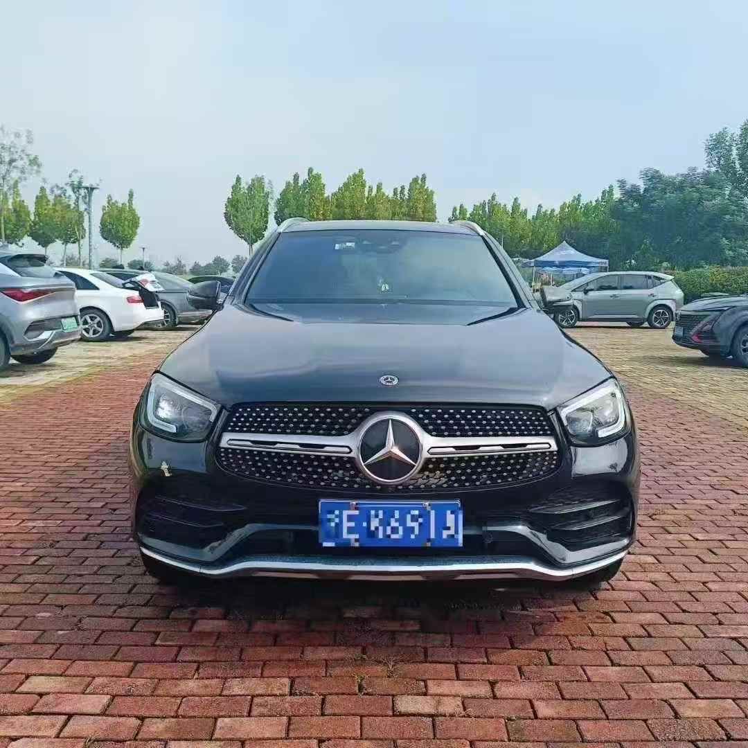 21年奔驰GLC300L，2.0T四驱顶配奔驰GLC级(进口)