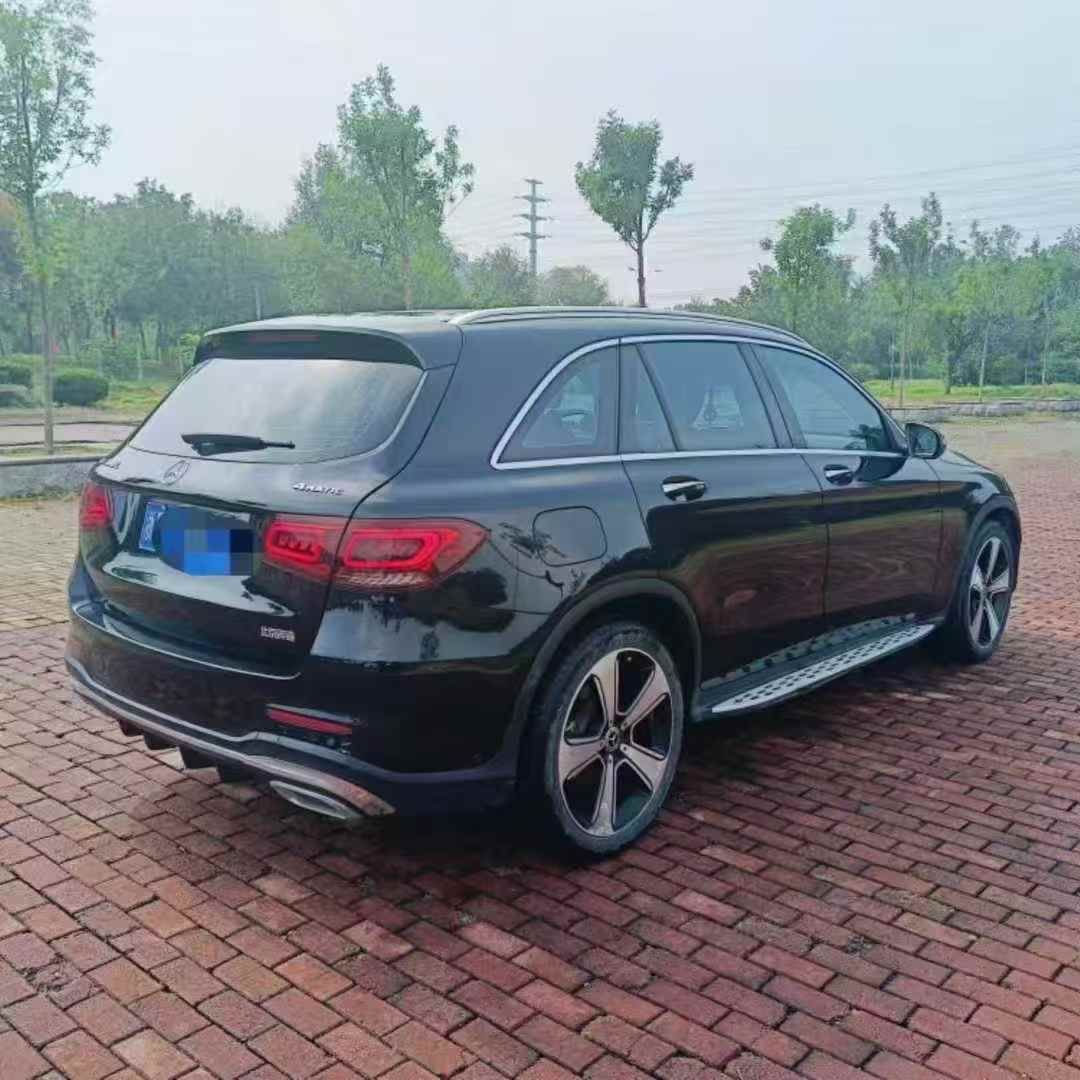 21年奔驰GLC300L，2.0T四驱顶配奔驰GLC级(进口)