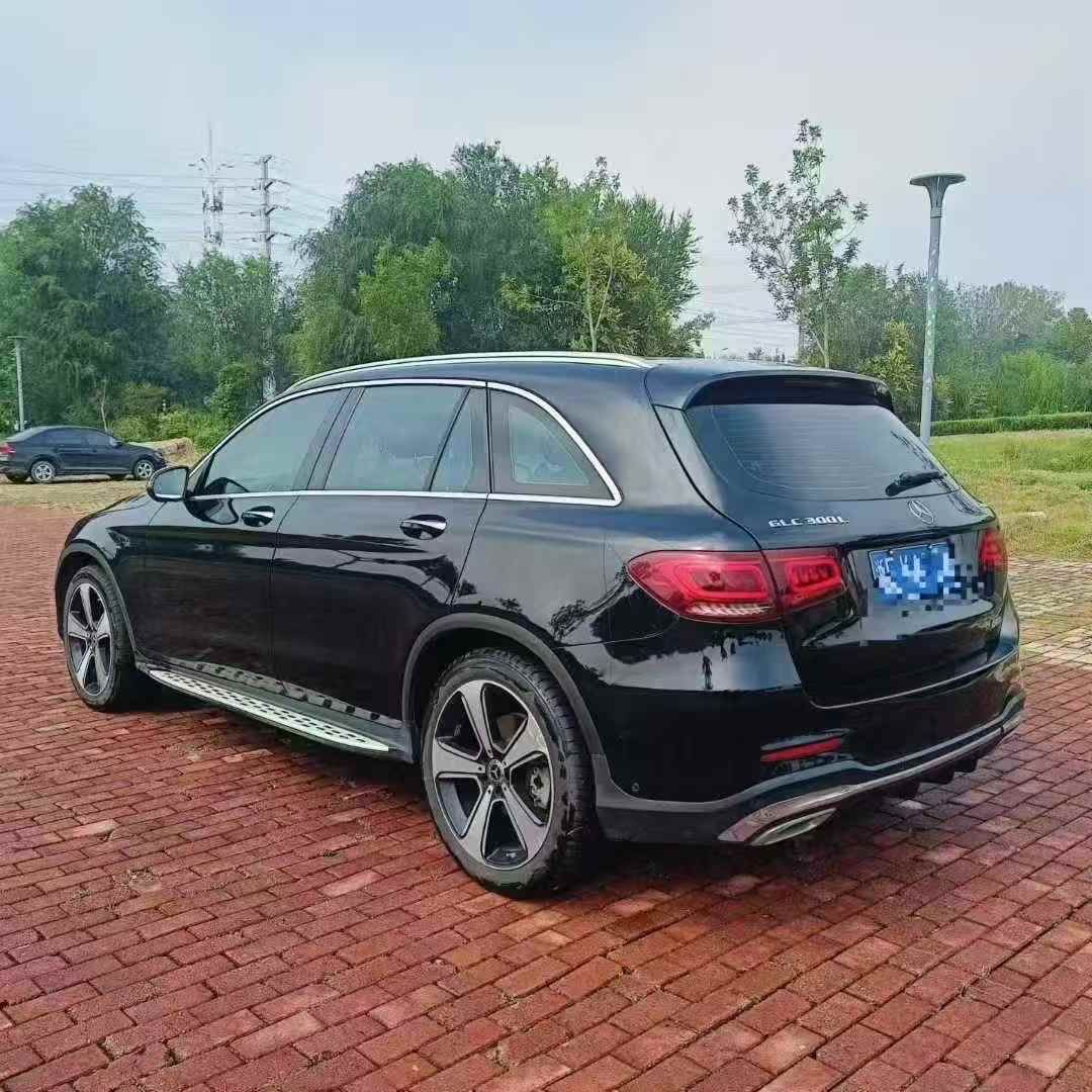 21年奔驰GLC300L，2.0T四驱顶配奔驰GLC级(进口)