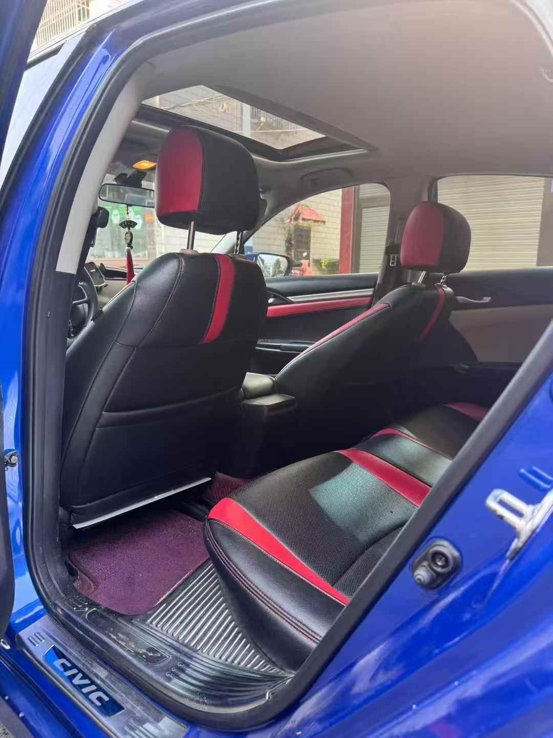 17年改款本田思域 高配