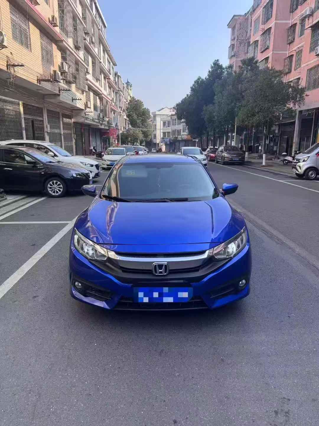 17年改款本田思域 高配