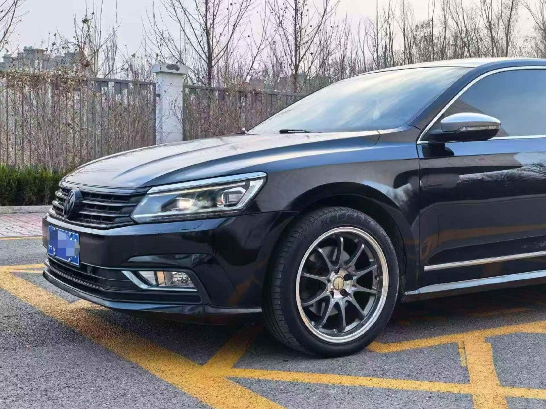 19年大众帕萨特330尊荣版大众 帕萨特[Passat]