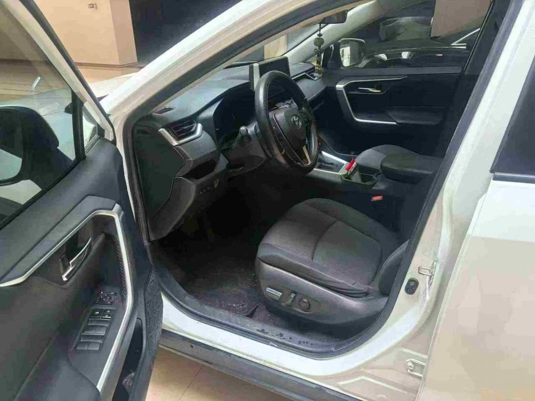 21年丰田RAV4丰田 RAV4荣放