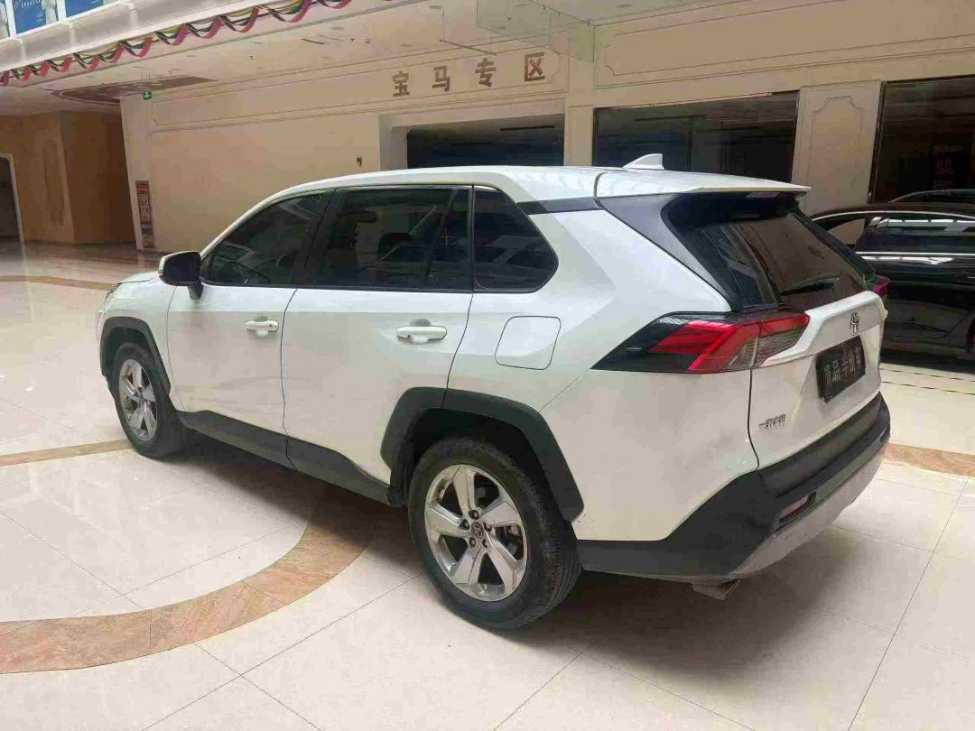 21年丰田RAV4丰田 RAV4荣放