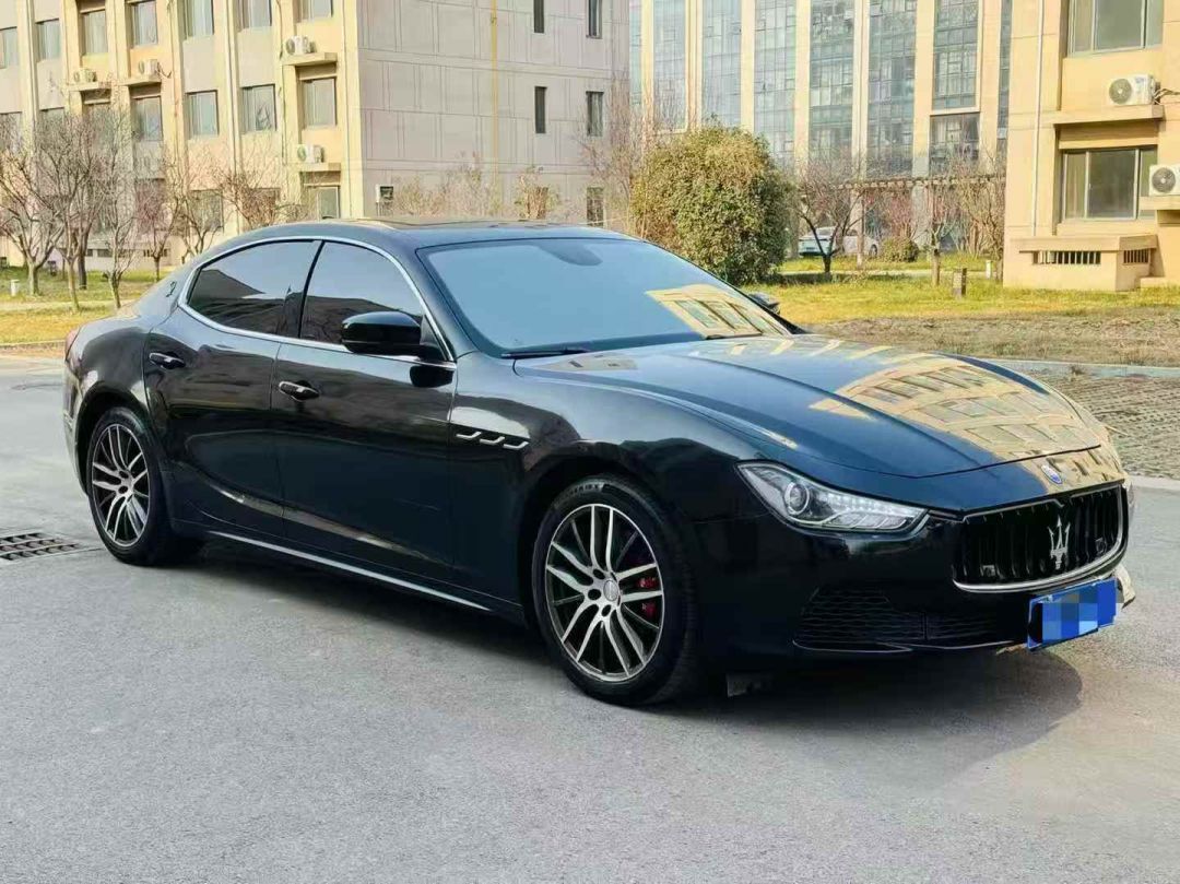 17年17款玛莎拉蒂Ghibli吉博力，3.0T高功率顶配玛莎拉蒂Ghibli(进口)
