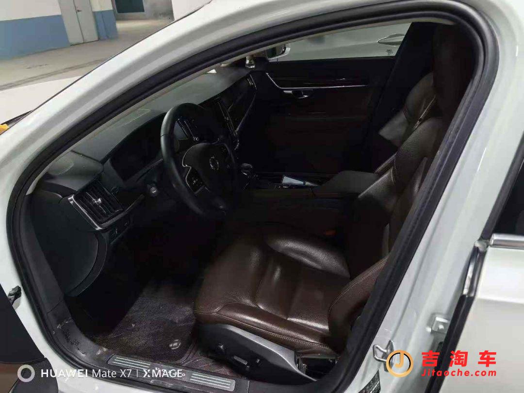 18年沃尔沃S90，2.0T高配沃尔沃S90