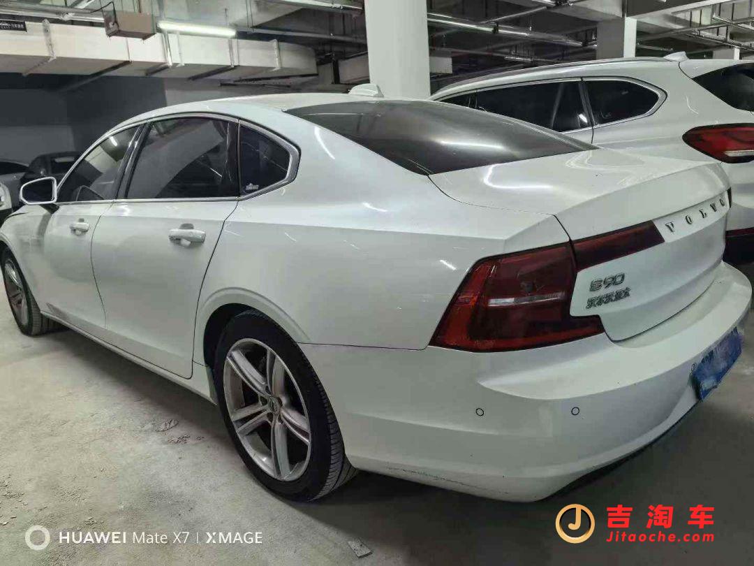 18年沃尔沃S90，2.0T高配沃尔沃S90
