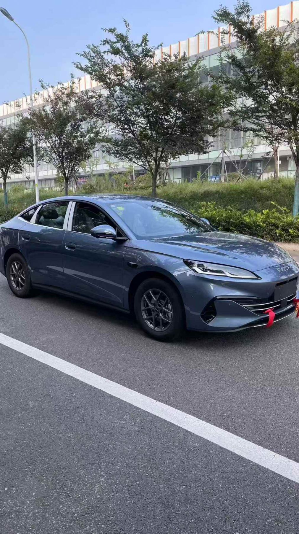 25年比亚迪海豹06DM-i，1.5L插电式混合动力比亚迪 海豹