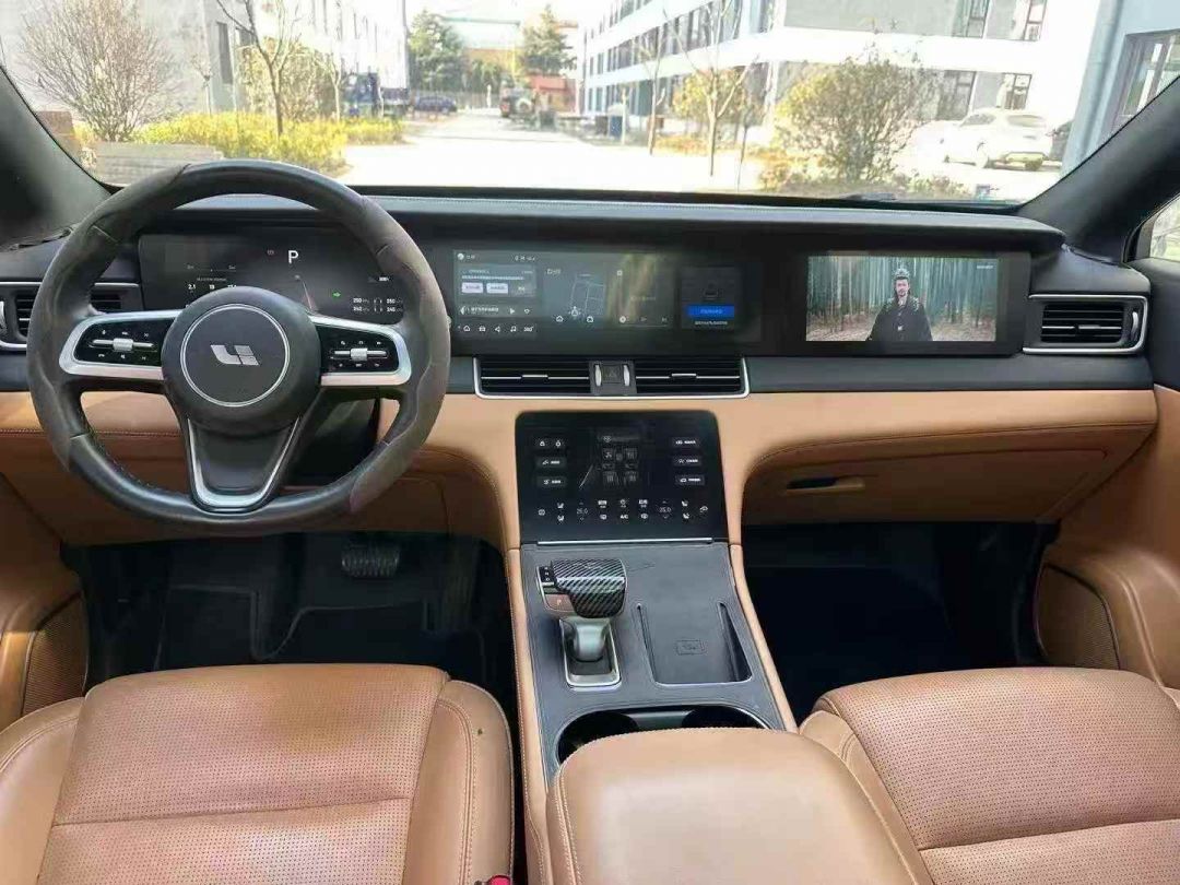 22年理想ONE 6座版 1.2T理想ONE