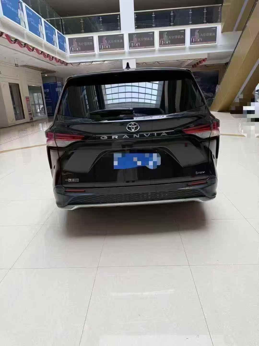 25年出厂五月份上牌丰田格瑞维亚丰田 格瑞维亚