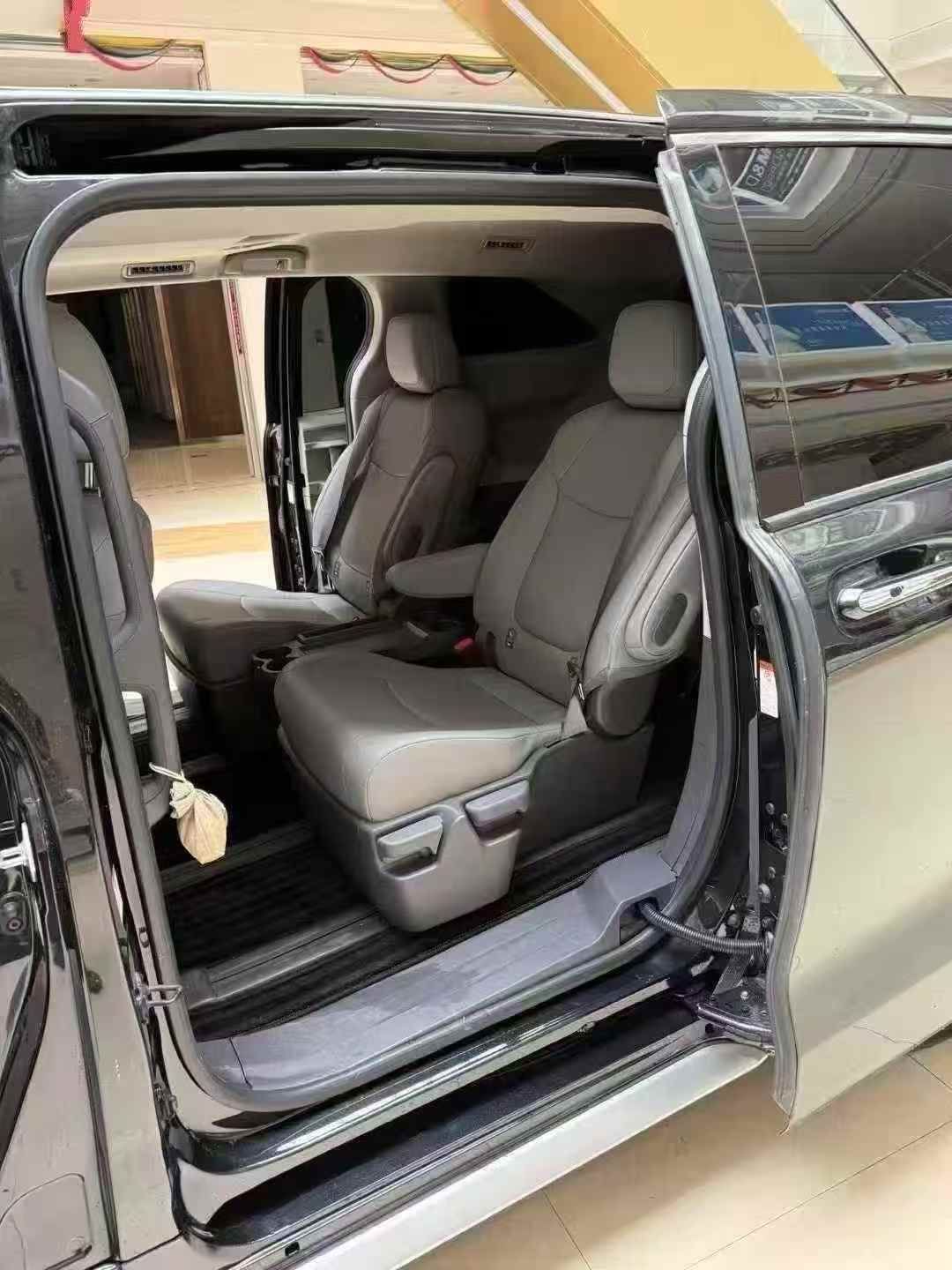 25年出厂五月份上牌丰田格瑞维亚丰田 格瑞维亚