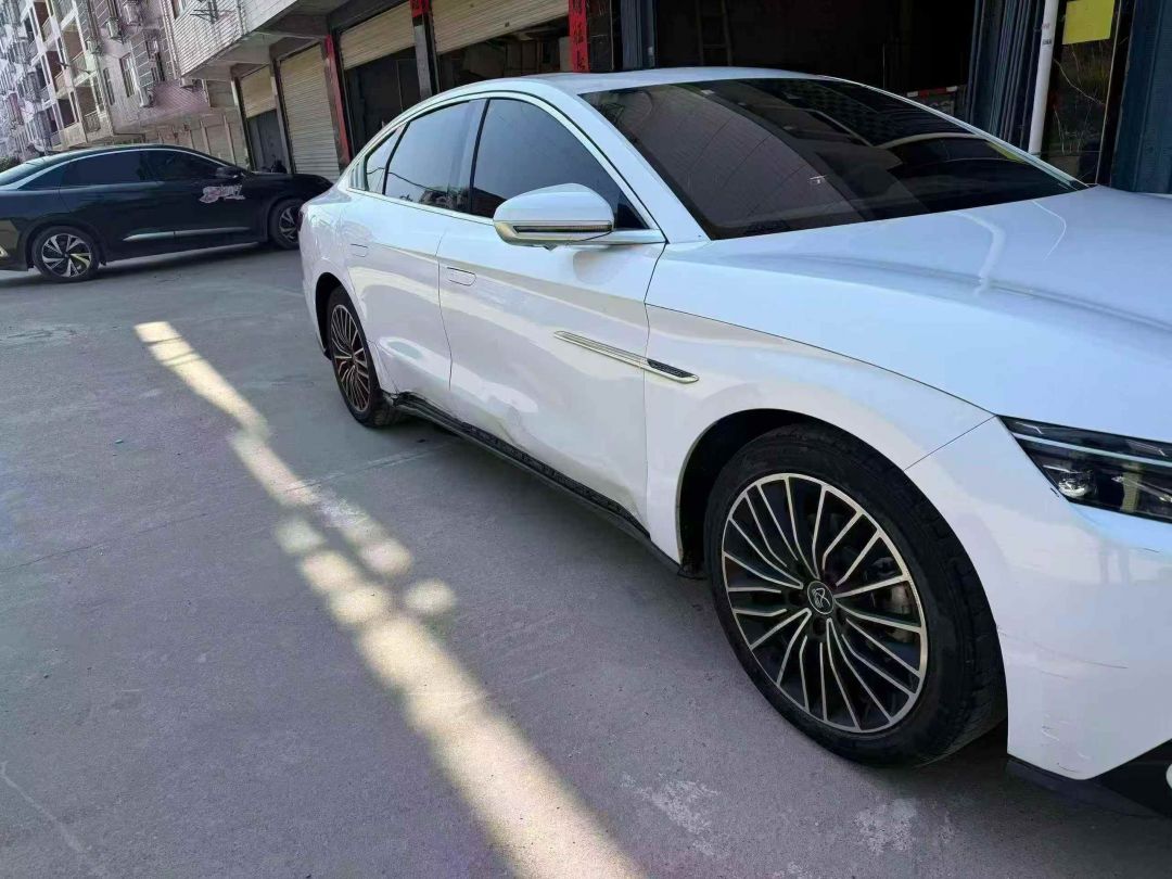 22年比亚迪汉EV超长续航豪华版比亚迪 汉