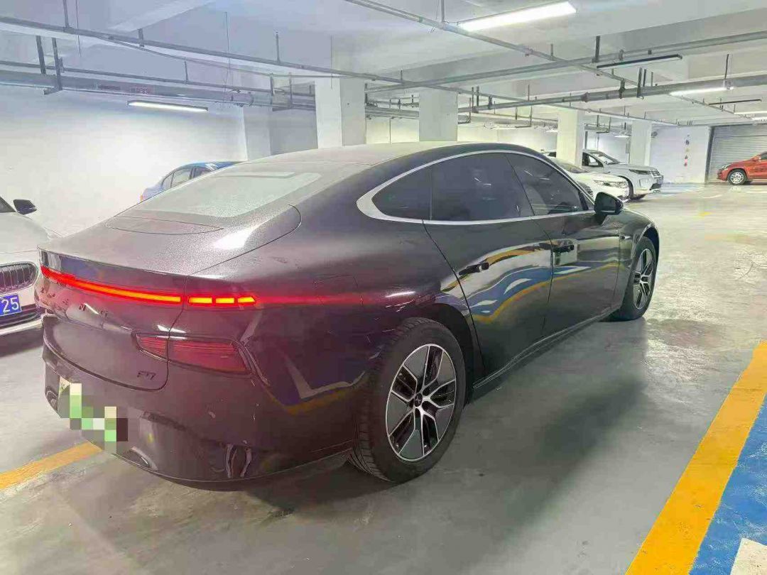 23年小鹏P7 P7i 702 Pro小鹏汽车P7