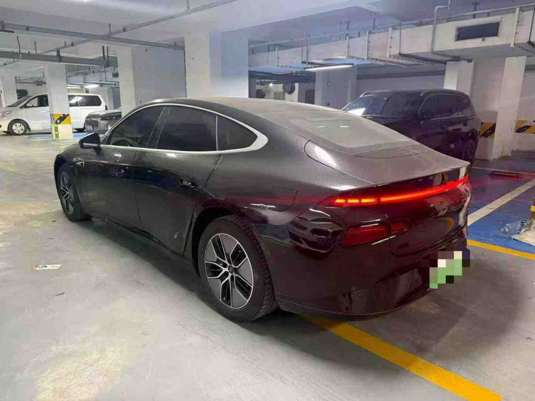 23年小鹏P7 P7i 702 Pro小鹏汽车P7