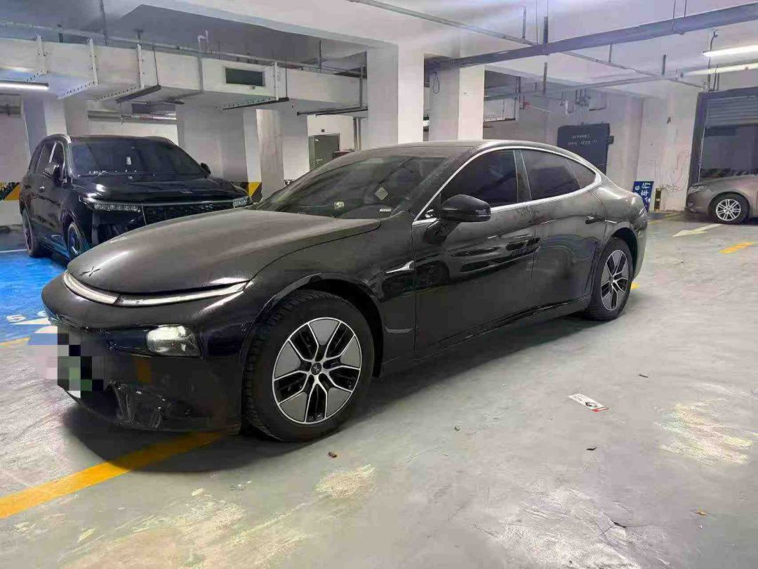 23年小鹏P7 P7i 702 Pro小鹏汽车P7