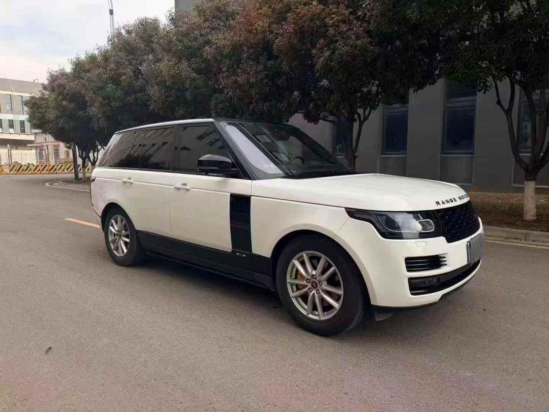 18年路虎揽胜行政 3.0T新款汽油路虎 揽胜(进口)