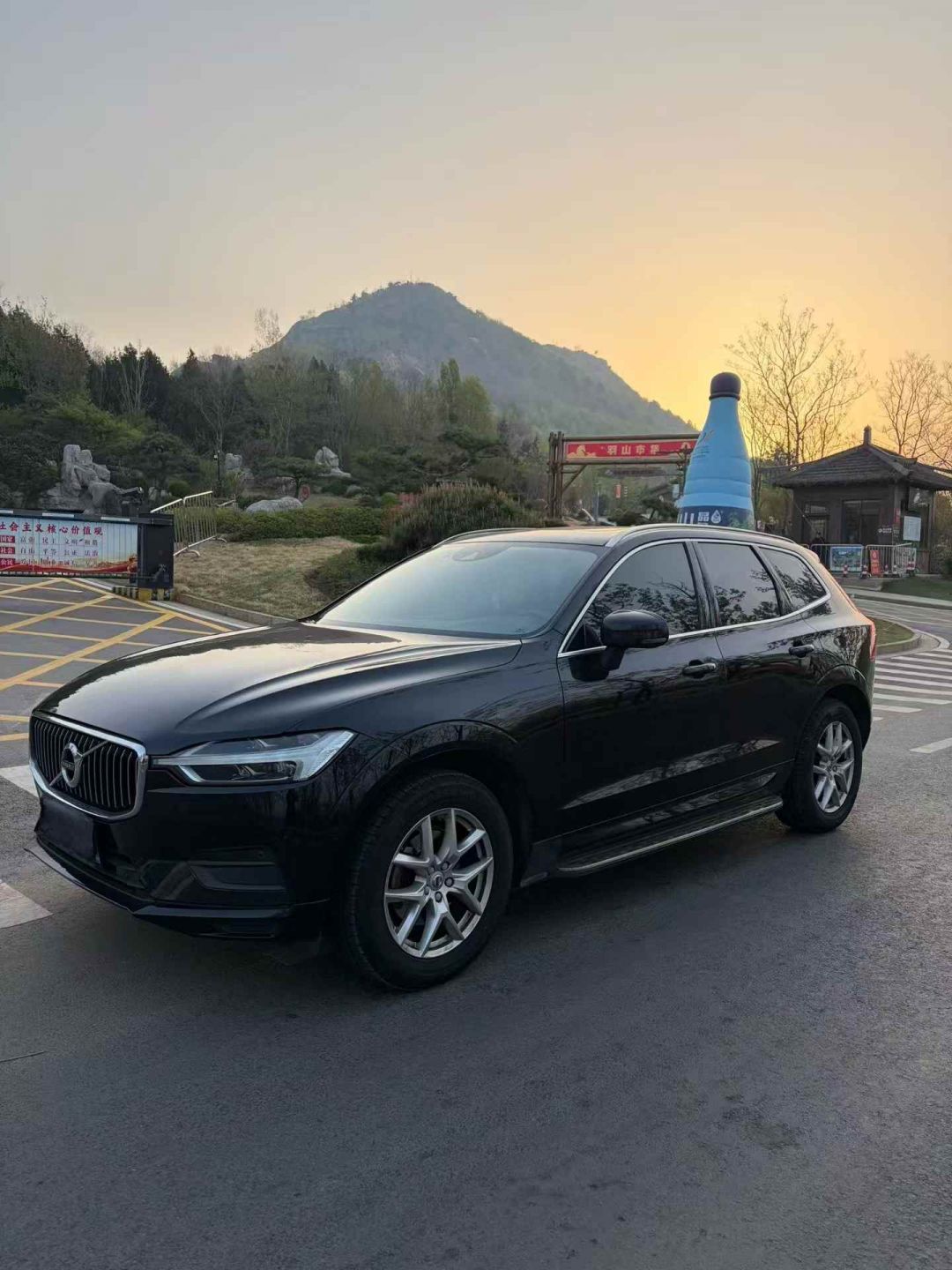 准19年沃尔沃XC60 T52.0T四驱智逸豪华版沃尔沃XC60